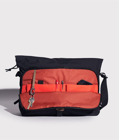 | Colour: Black (Model 1)